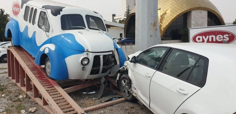 Aynes’in fenomenine çarptılar
