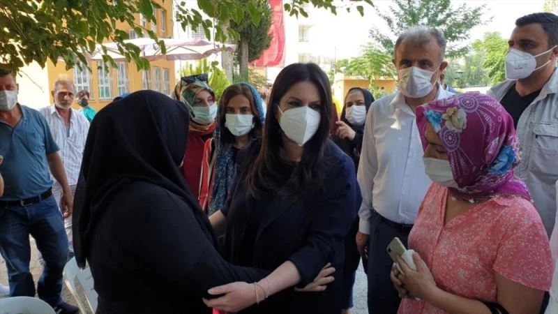 AK Partili Sarıeroğlu, Antalya