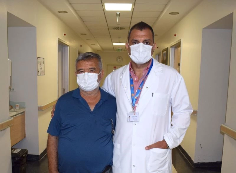 62 yaşındaki hastanın mesanesinden 139 adet taş çıktı
