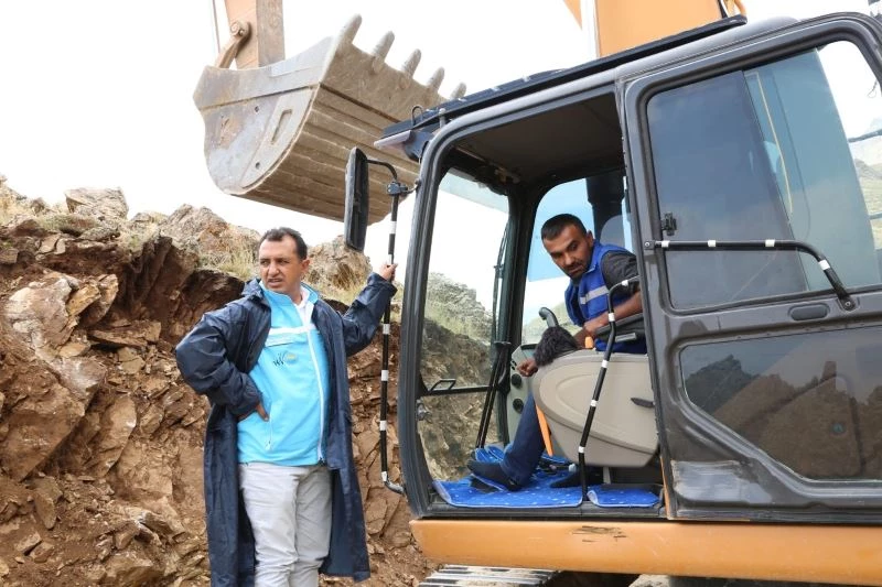 VASKİ Genel Müdürü Kaplan, İspiris Dağı’ndaki çalışmaları yerinde inceledi
