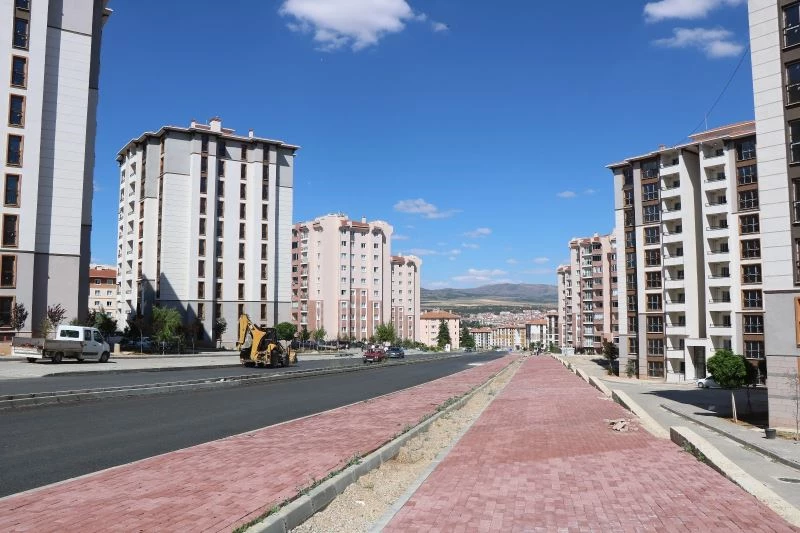 Kırşehir’de, TOKİ Konutları teslimatları AK Parti Milletvekili ile belediyeyi karşı karşıya getirdi
