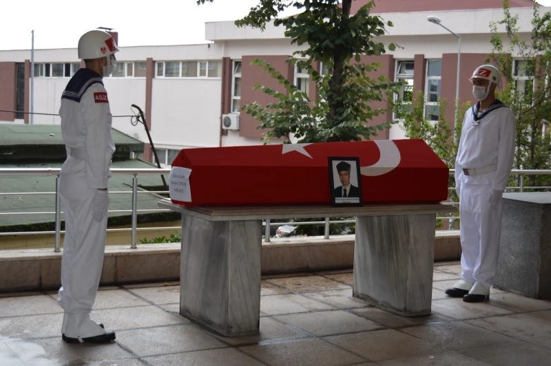 Kıbrıs Gazisi askeri törenle ebediyete uğurlandı
