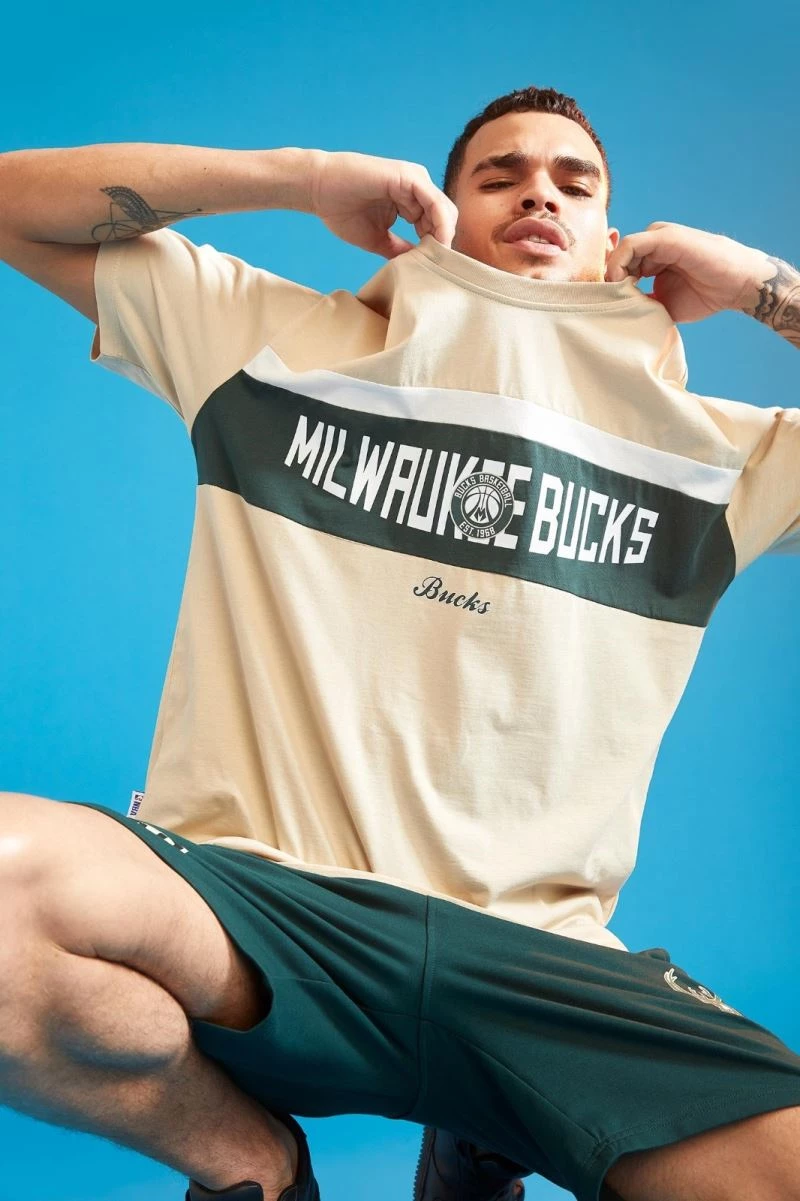 Spor esnasında rahatlık sağlayan şık kombinler
