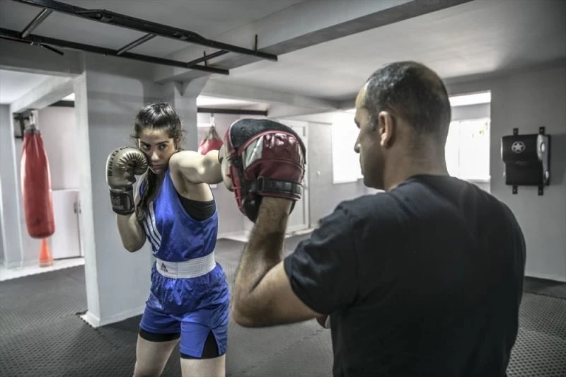 Antrenör çift geleceğin şampiyonlarını yetiştiriyor