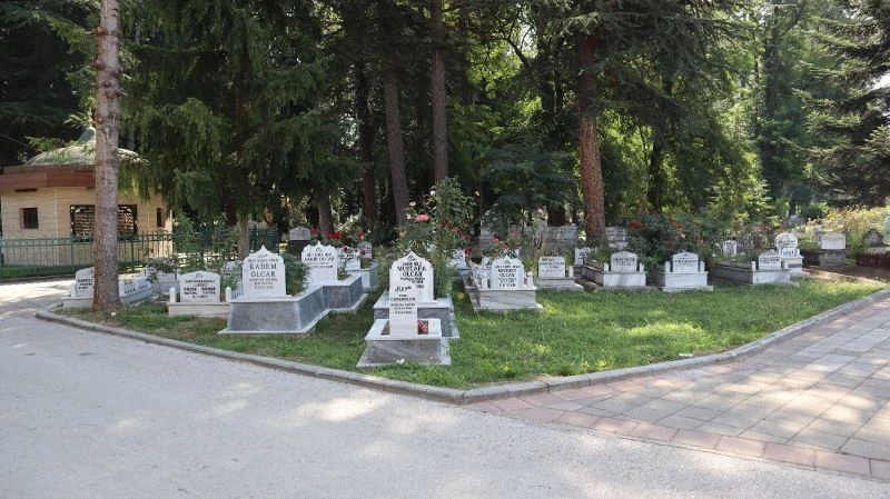 Vefat eden 100 bin kişinin bilgileri sisteme giriliyor
