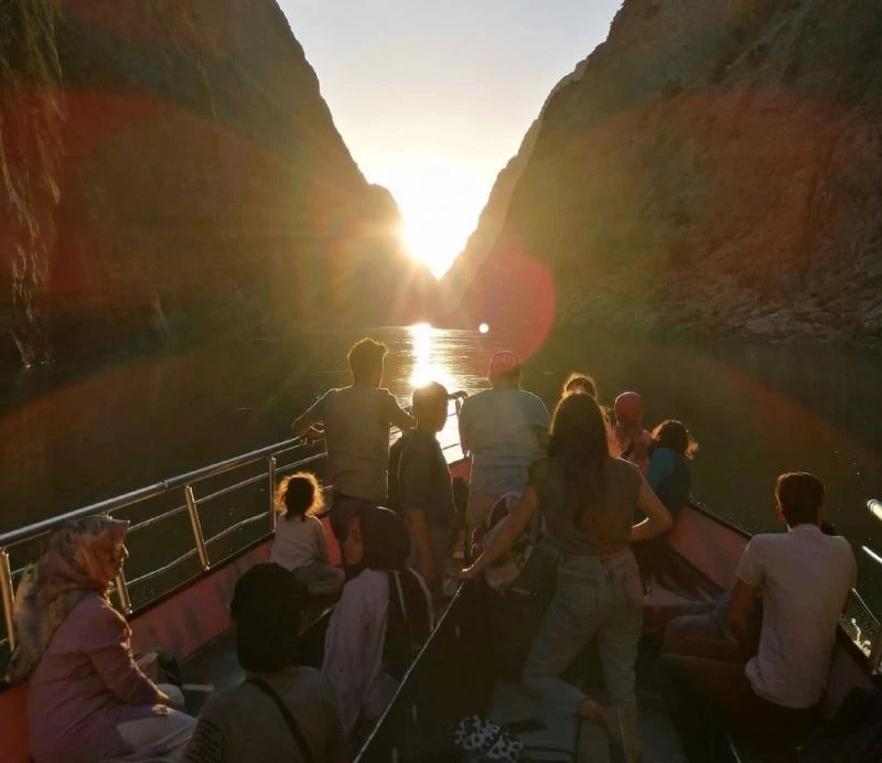 Doğu’da en yüksek sıcaklık Kemaliye’de en düşük sıcaklık ise Refahiye’de ölçüldü
