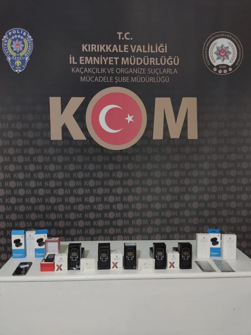 Kırıkkale’de kaçak cep telefonu ve aparatları ele geçirildi
