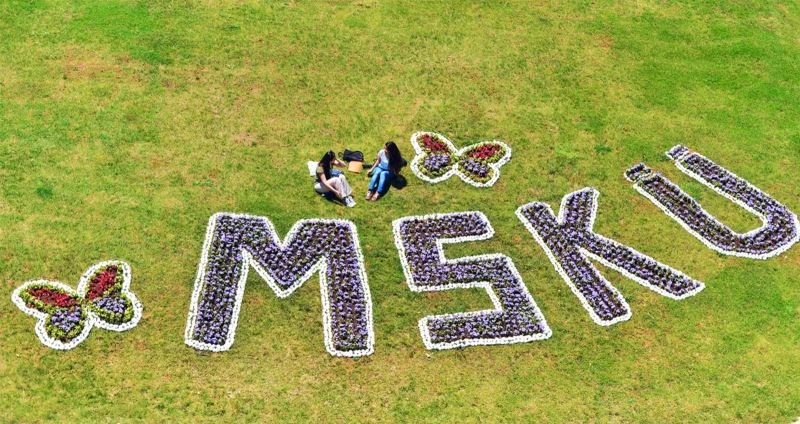 Üniversite’de Tıp ve Diş Hekimliği hariç ders başı bir hafta ertelendi
