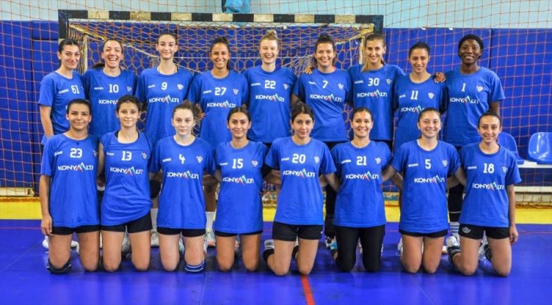 Konyaaltı Belediyespor Kadın Hentbol Takımı