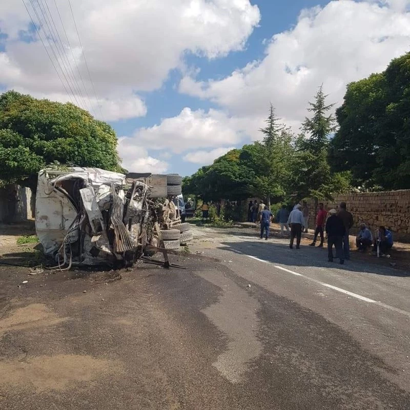 Balkonda oturan kadın, mikserin çarpması sonucu öldü

