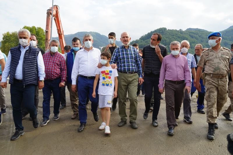 İçişleri Bakanı Süleyman Soylu: “Şu ana kadar sel bölgesinde toplam maliyetimiz 5.8 milyar liradır”
