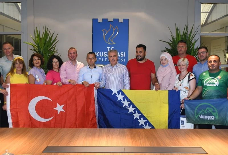 Kuşadası Belediyesi, Bosnalı dağcıları ağırladı

