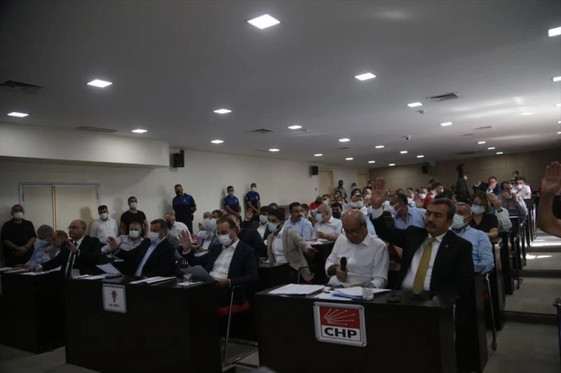 Adana Büyükşehir Belediyesi meclisi eylül ayı ilk oturumunu yapıldı