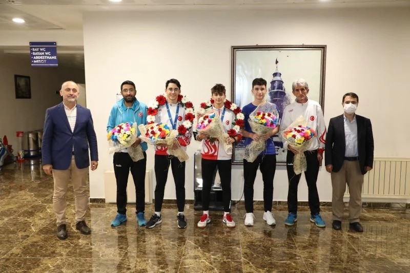 Badmintonda Avrupa üçüncüsü oldular
