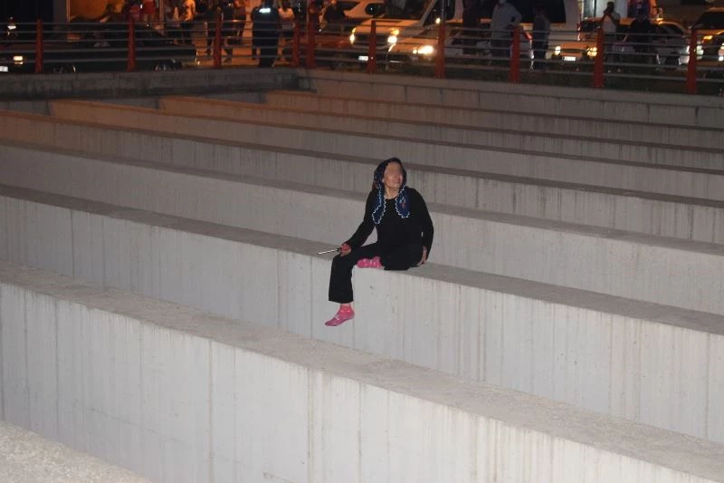 Malatya’daki 2 ayrı intihar girişimini polis engelledi
