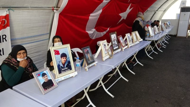 Yüreği yanık baba Erdinç: “Eğer gelirsen hakkım helal gelmez isen helal etmiyorum”
