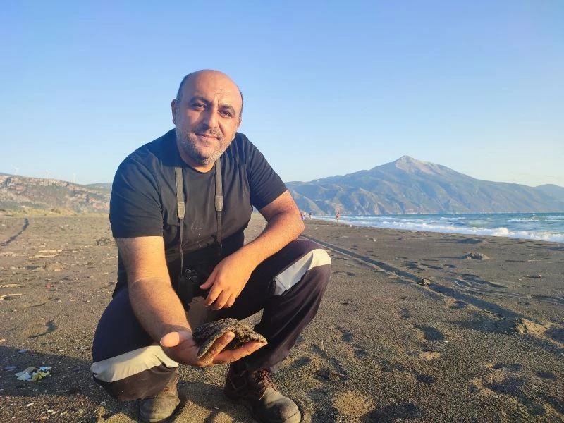 Petrol atıkları kuma gömülüyor
