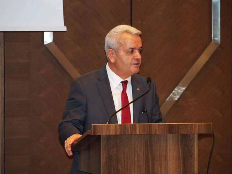 TOBB ETÜ’lü akademisyen ve öğrenciler Demokrasi ve Özgürlükler Adası’nda buluştu
