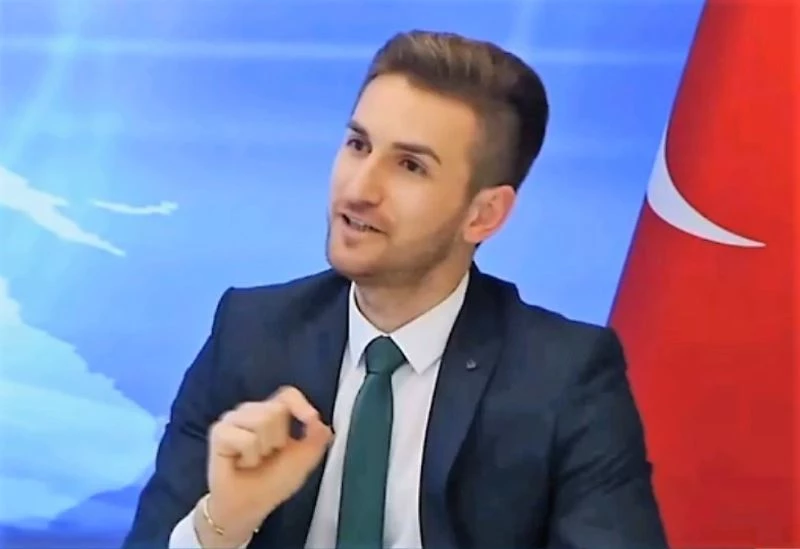 Paşayev; “Eğitim sistemi ve ebeveyn tutumları çocuğun başarısında doğrudan etkili”
