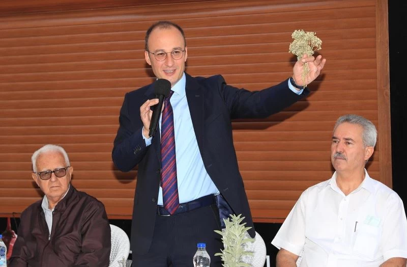 Başkan Örki kekik üreticileriyle bir araya geldi
