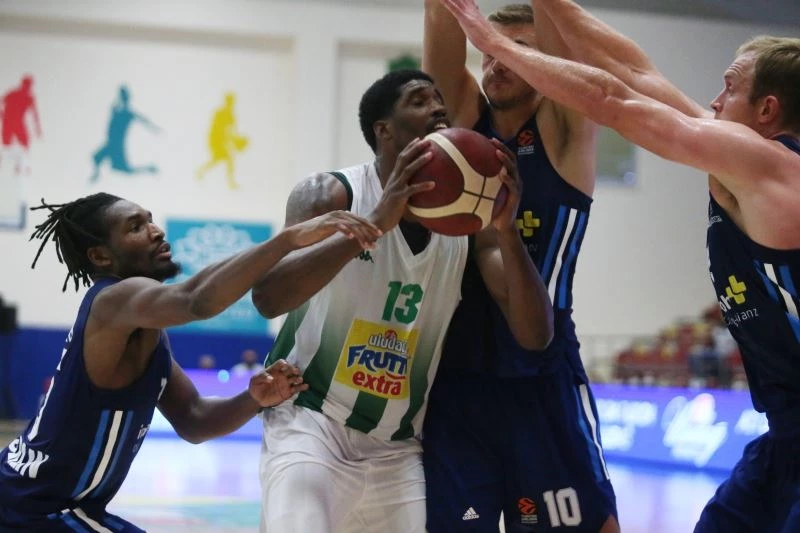 Frutti Extra Cup: Frutti Extra Bursaspor: 89 ALBA Berlin: 75
