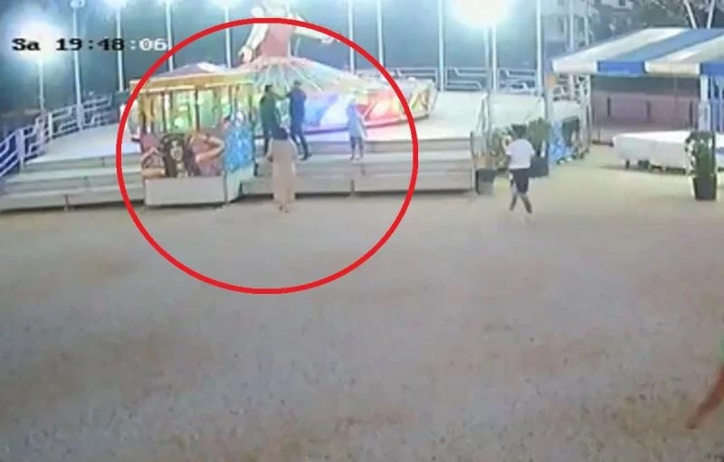 Lunaparkta balerine binme kavgası kamerada
