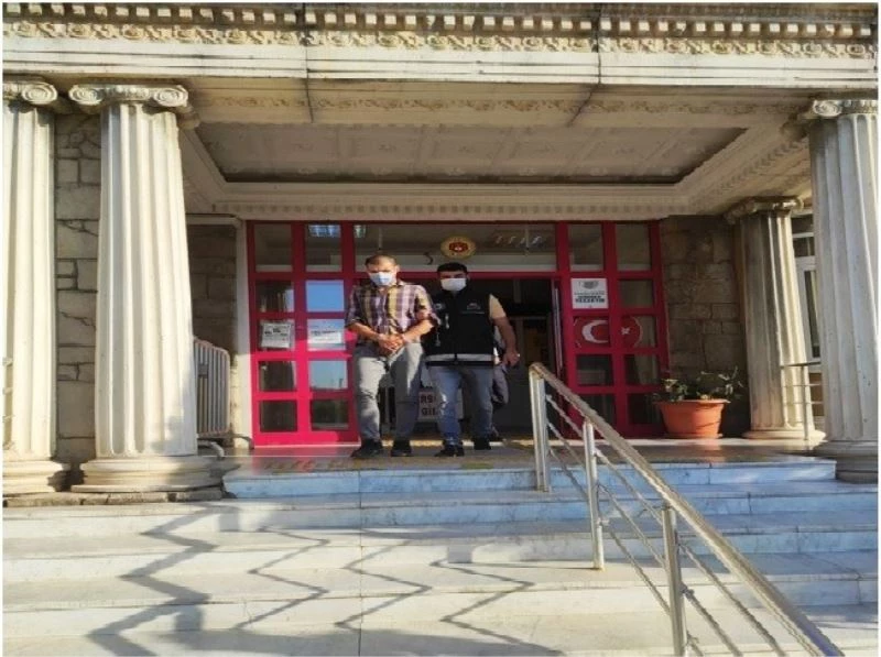 Uyuşturucu ve sahte paradan aranıyordu, Didim’de yakalandı
