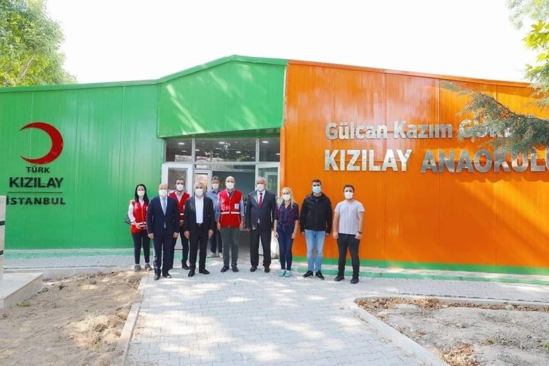 Vali Bilgin anaokulunda incelemelerde bulundu
