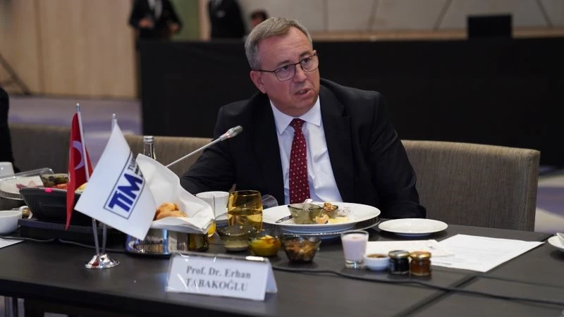 Rektör Tabakoğlu, Türkiye İhracatçılar Meclisi Bilim Komitesi üyeliğine seçildi
