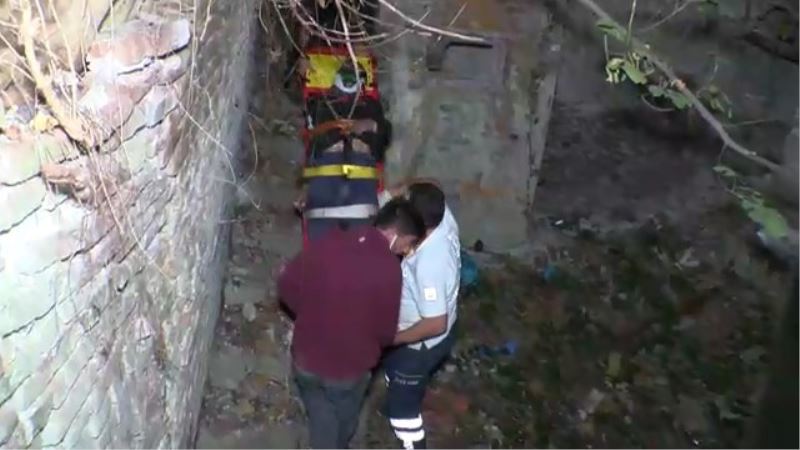 Bursa’da 15 metre yüksekliğindeki tarihi surlardan düşen kişi yaralandı
