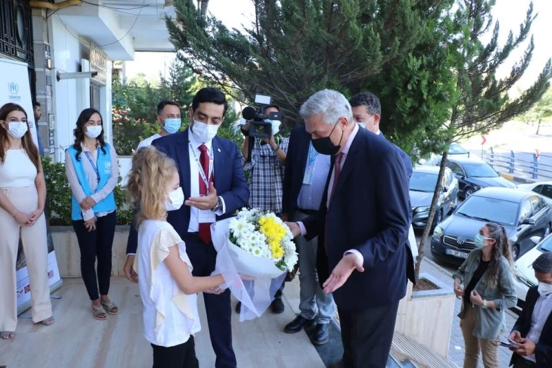 BM Yüksek Komiseri Grandi Gaziantep Hukük Kliniğini ziyaret etti
