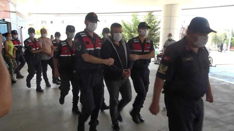 Uluslararası uyuşturucu çetesi operasyonu 4 ile yayıldı
