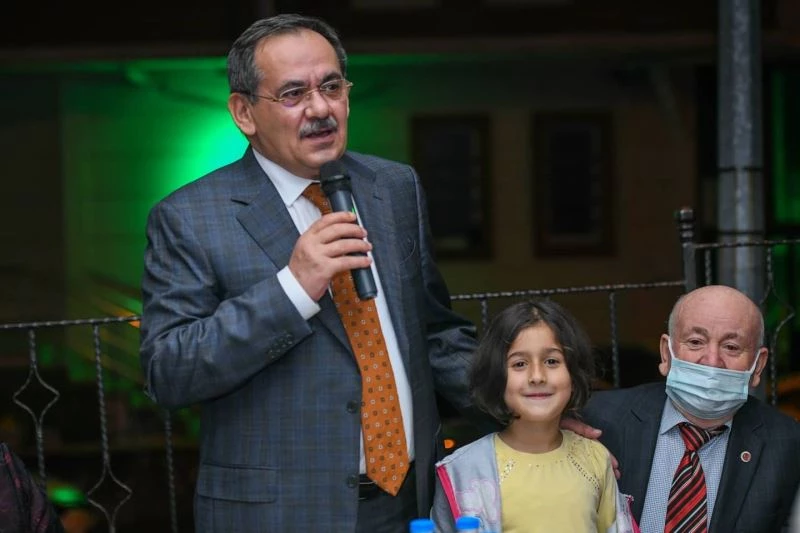 Demir: “Ülkemizin istikbalini ipotek altına alamayacaklar”
