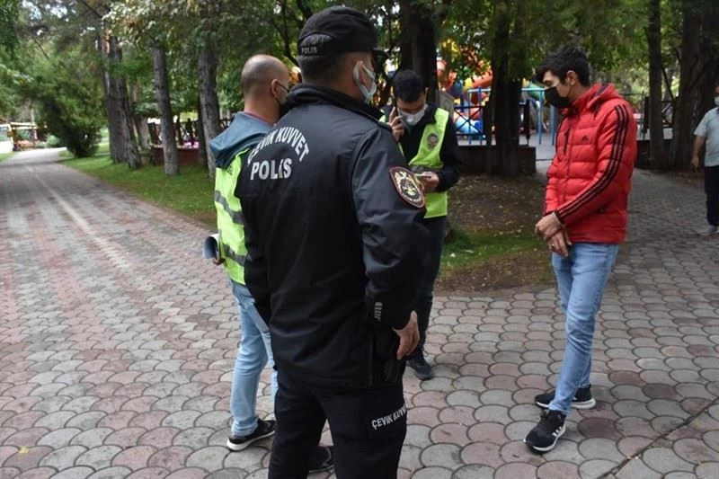 Ülke genelinde, aranan 515 şahıs yakalandı
