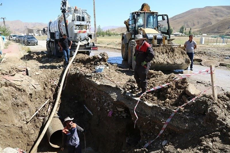 Yüksekova’da artık sular kesintisiz akacak
