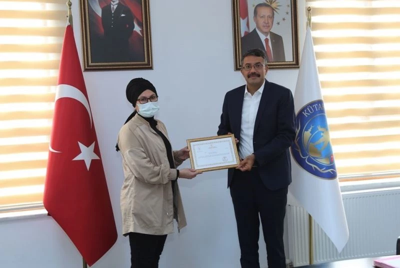 Aynur Koçuk Mercan’a teşekkür belgesi
