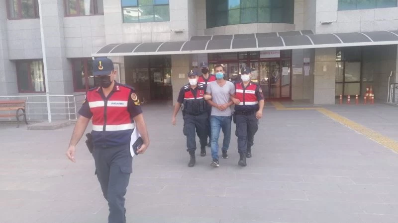 Manavgat’ta ormanı yakarken suçüstü yakalanan zanlı tutuklandı
