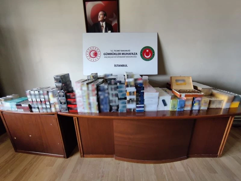 Gümrük ekipleri İstanbul’da 1 milyon liralık kaçak tütün mamulü ele geçirdi
