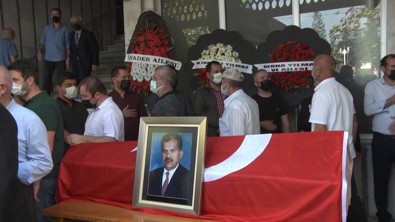 Rize Eski Belediye Başkanı Hızır Hop son yolculuğuna uğurlandı
