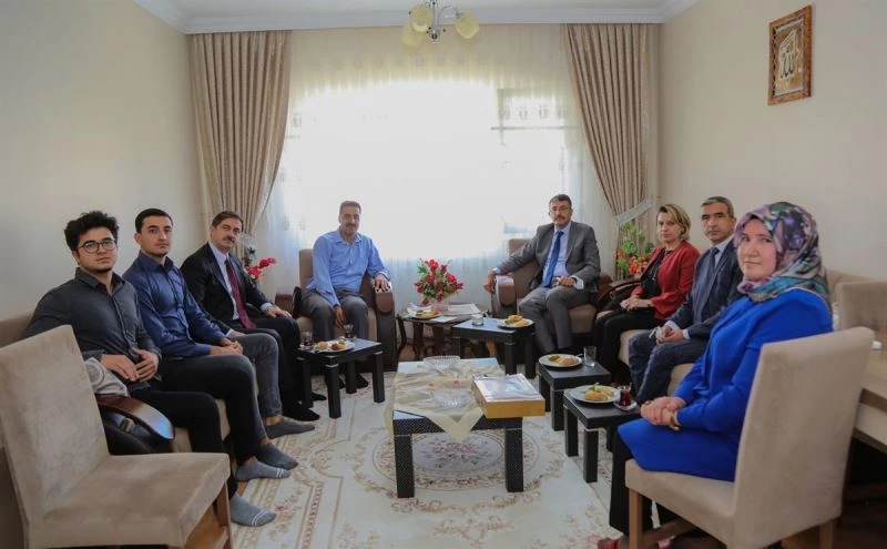 Vali Çelik’ten gazilere: 