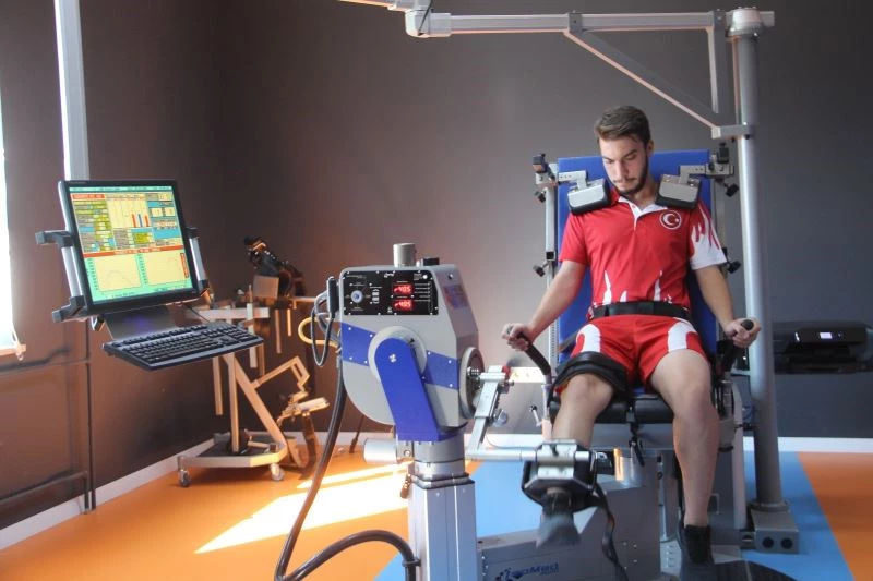 Olimpik sporcular artık Atatürk Üniversitesi’nde ölçüm ve testten geçecek
