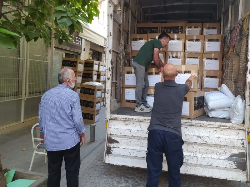 Eskişehirli hayırseverden yangın bölgesindeki öğrencilere yardım eli
