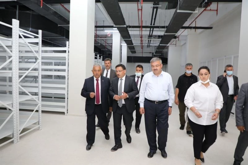 Bir şehir sabırsızlıkla oranın açılmasını bekliyor
