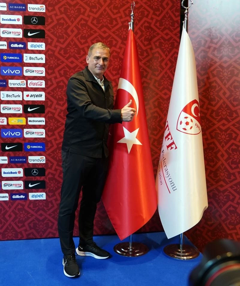 A Milli Takım Teknik Direktörü Stefan Kuntz: 