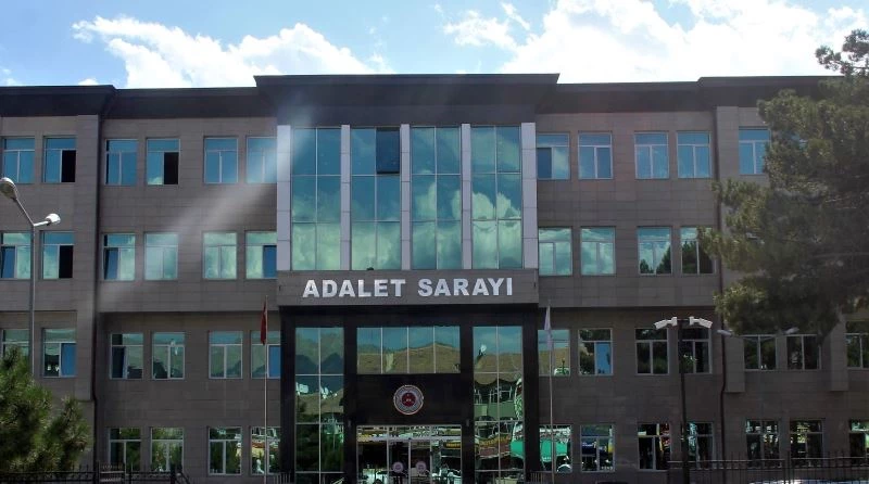 (Özel) FETÖ’nün çözülmeyi önlemek için gerçekleştirdiği para trafiği iddianamede
