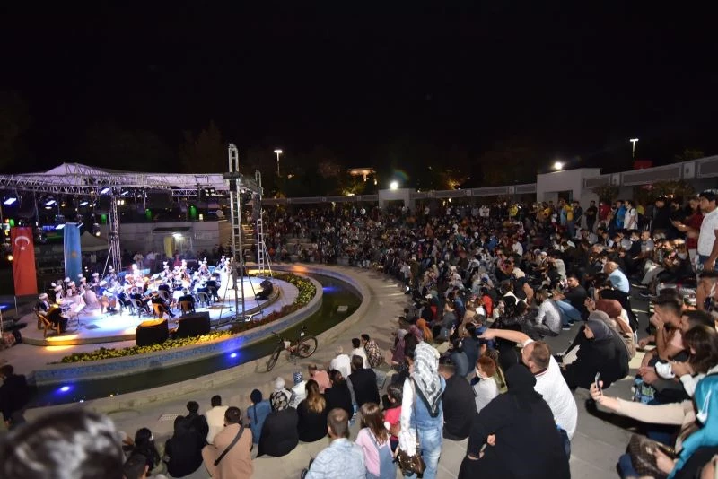 Konya’da Ulu Bozkır Ezgileri konseri düzenlendi
