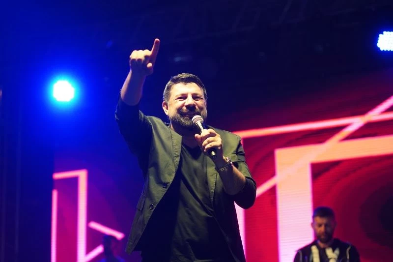 Kestel’de ’Toni Storaro’ rüzgarı
