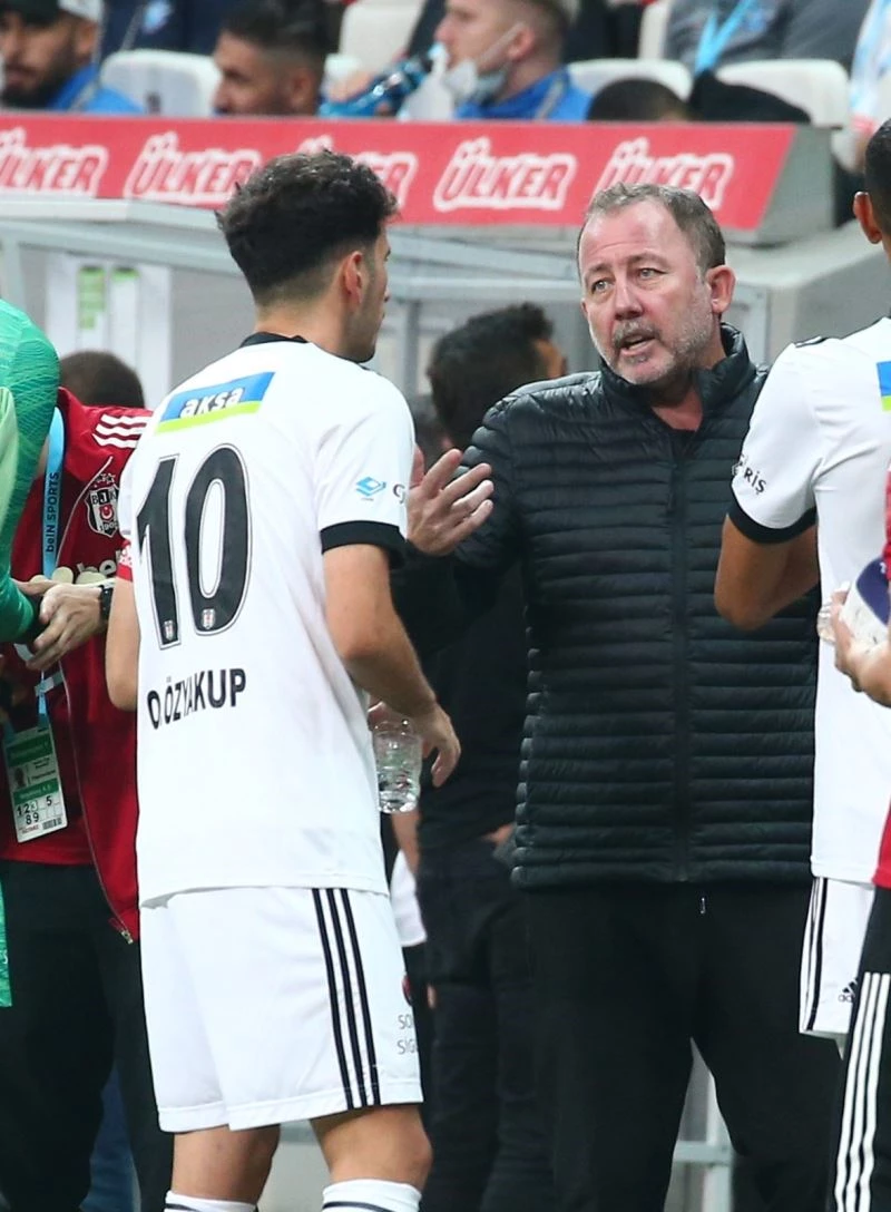 Oğuzhan Özyakup bu sezon ilk kez 11’de
