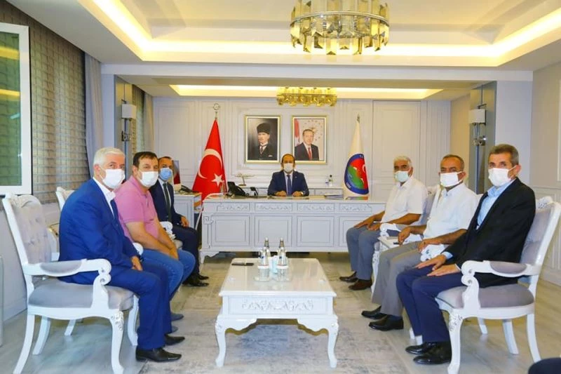 Cizreli mahalle muhtarları Vali Pehlivan ile görüştü
