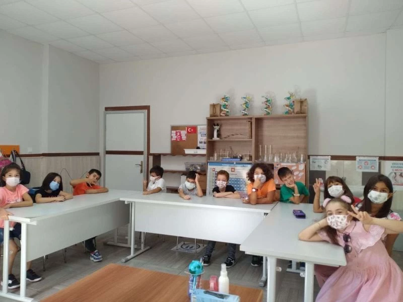 Yeni dâhiler için eğitim zili yeniden çaldı
